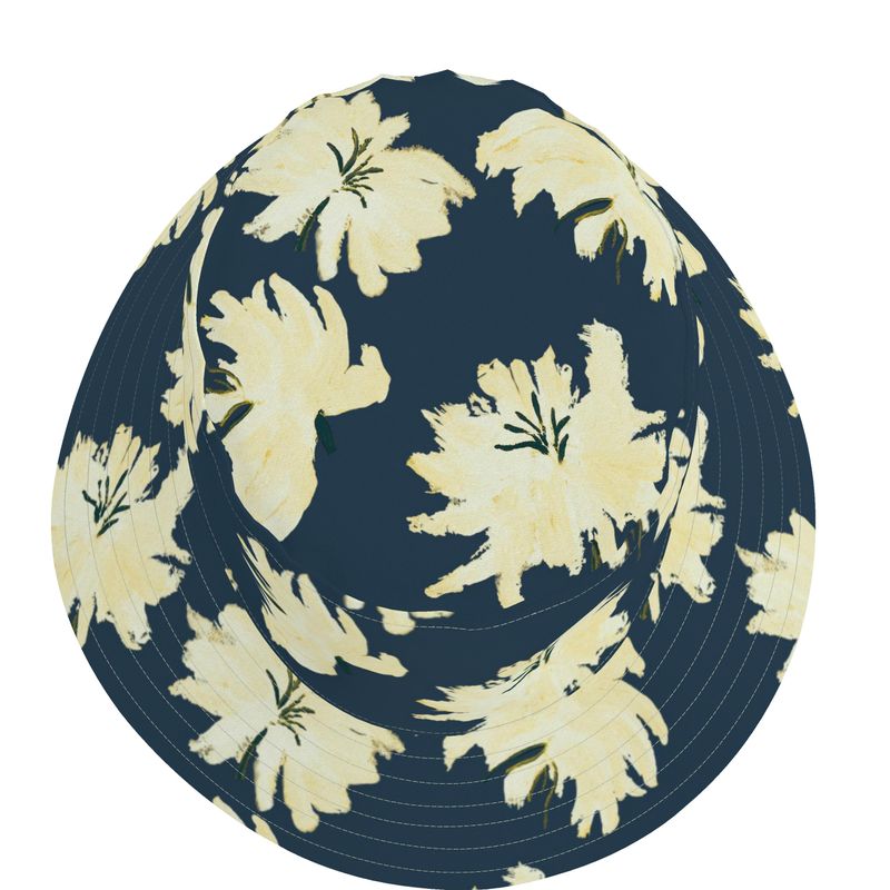 Sun Bucket<span>Puff Flower White & Blue on Oil Cloth or Cotton</span>