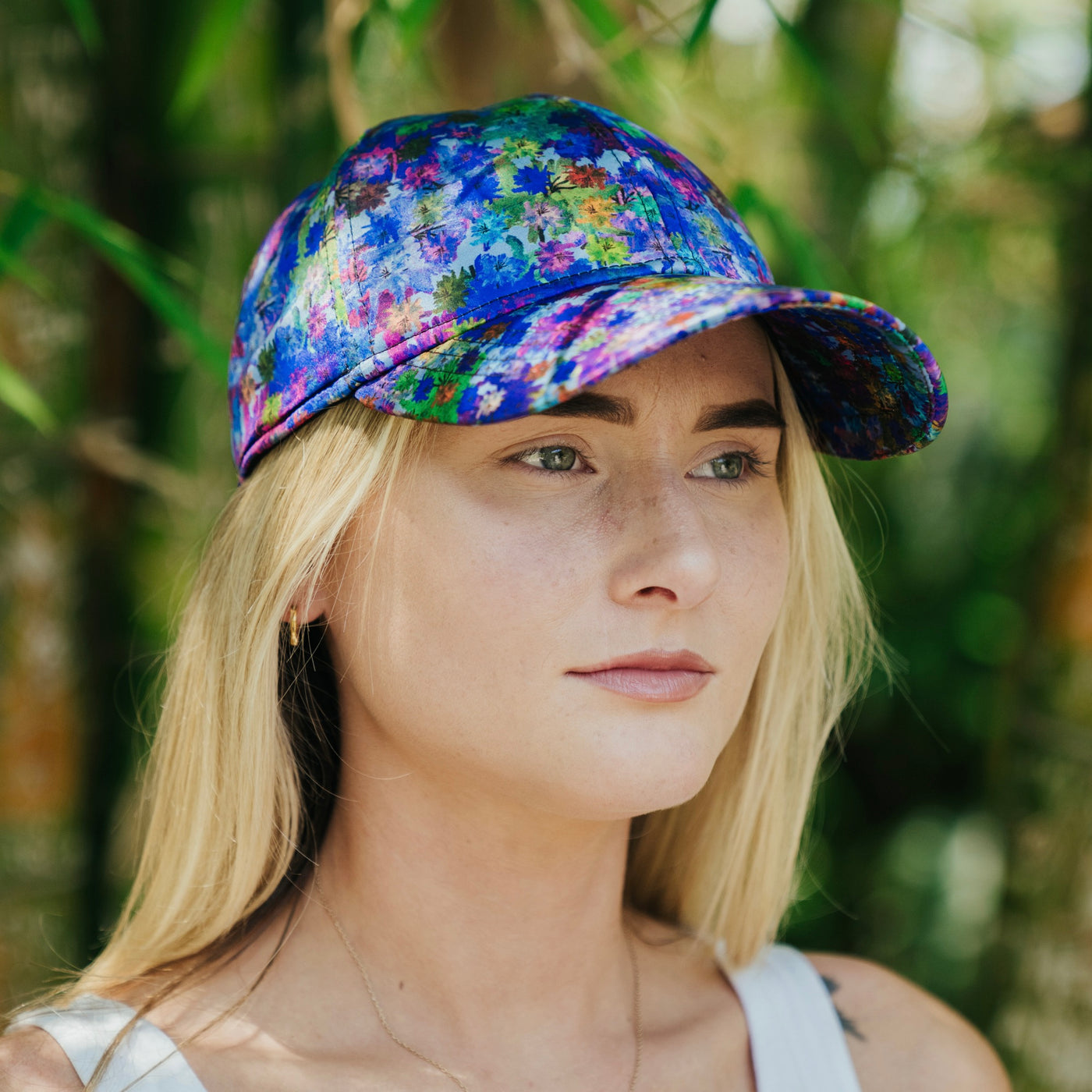 The Uncommon Cap <span>Floral Spray Blue on Silk or Cotton</span>